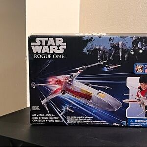 Star Wars Rogue One X-Wing Fighter - Red, Gray, Yellow